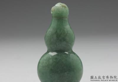 图片[2]-Jadeite snuff bottle in the shape of a gourd, Qing dynasty-China Archive